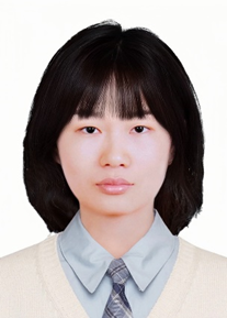 A person with black hair Description automatically generated
